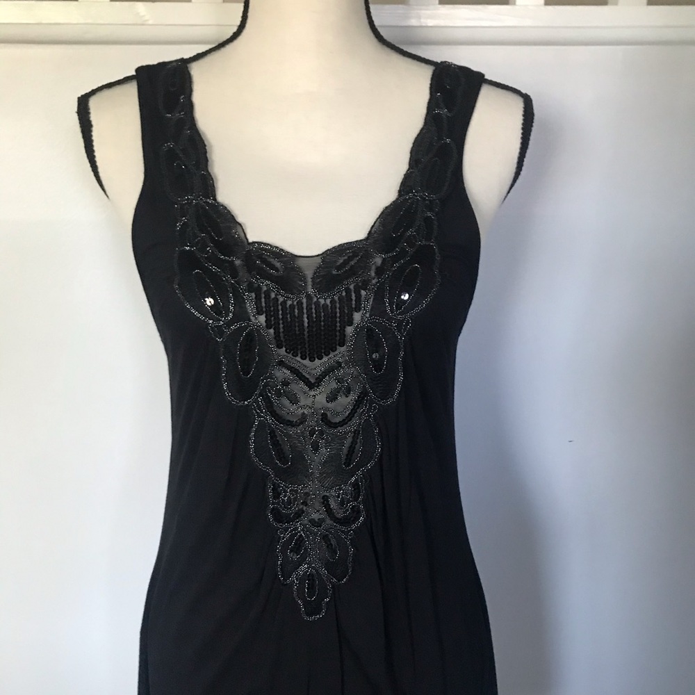 Sleeveless tunic dress